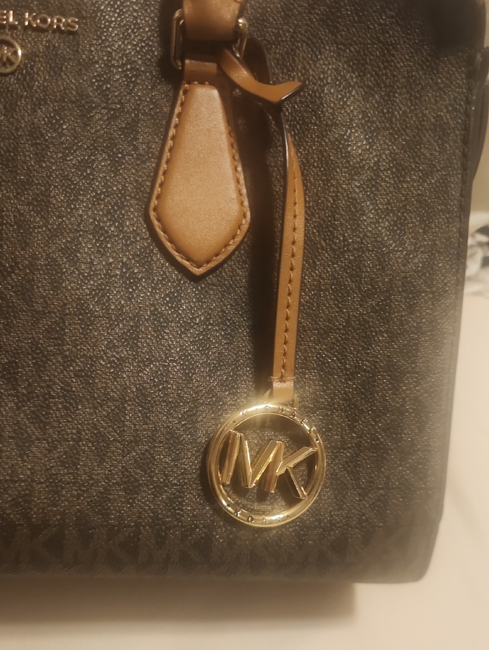 Michael Kors Autentic  Brown Signature Satchel with Tan Leather Trim - Picture 4 of 6